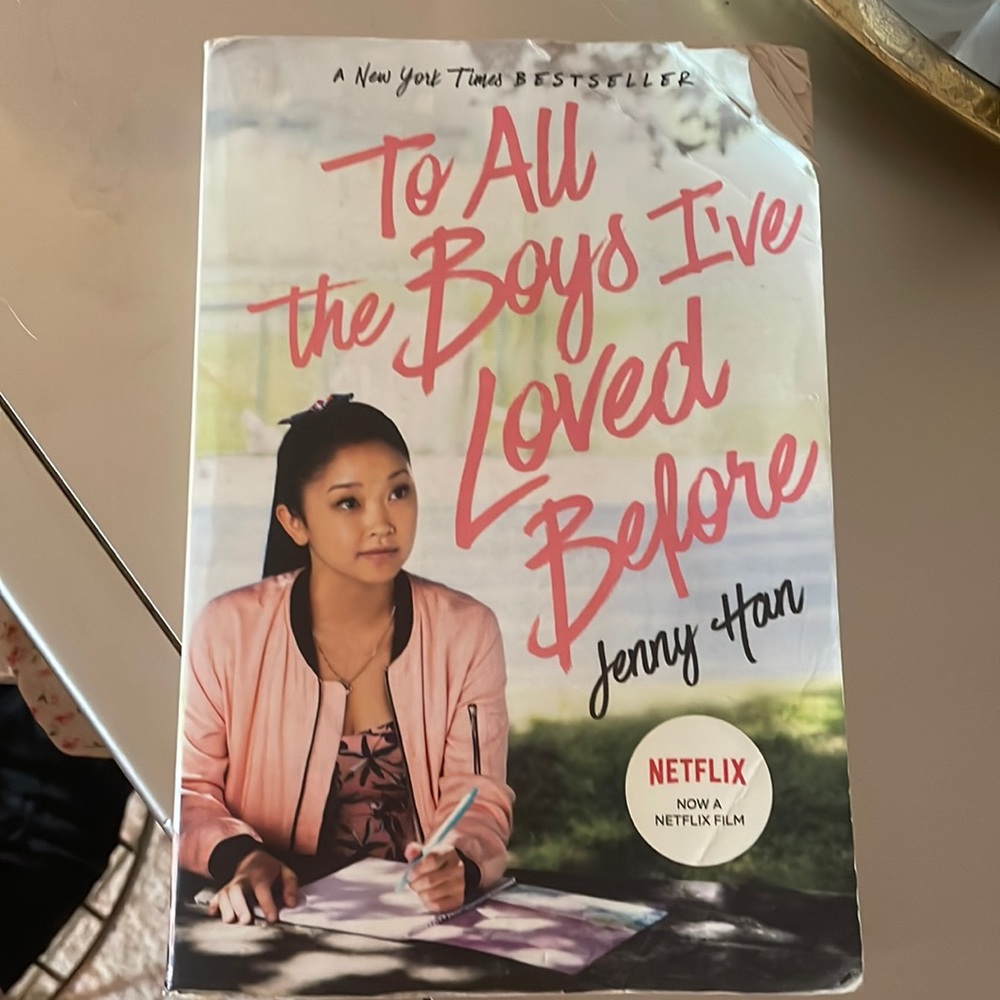 Book To All the Boys i’ve loved Before by Jenny Han